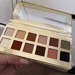 BRAND NEW. Shared Planet Tiger Collection Eye Shadow Palette. 12 colors.